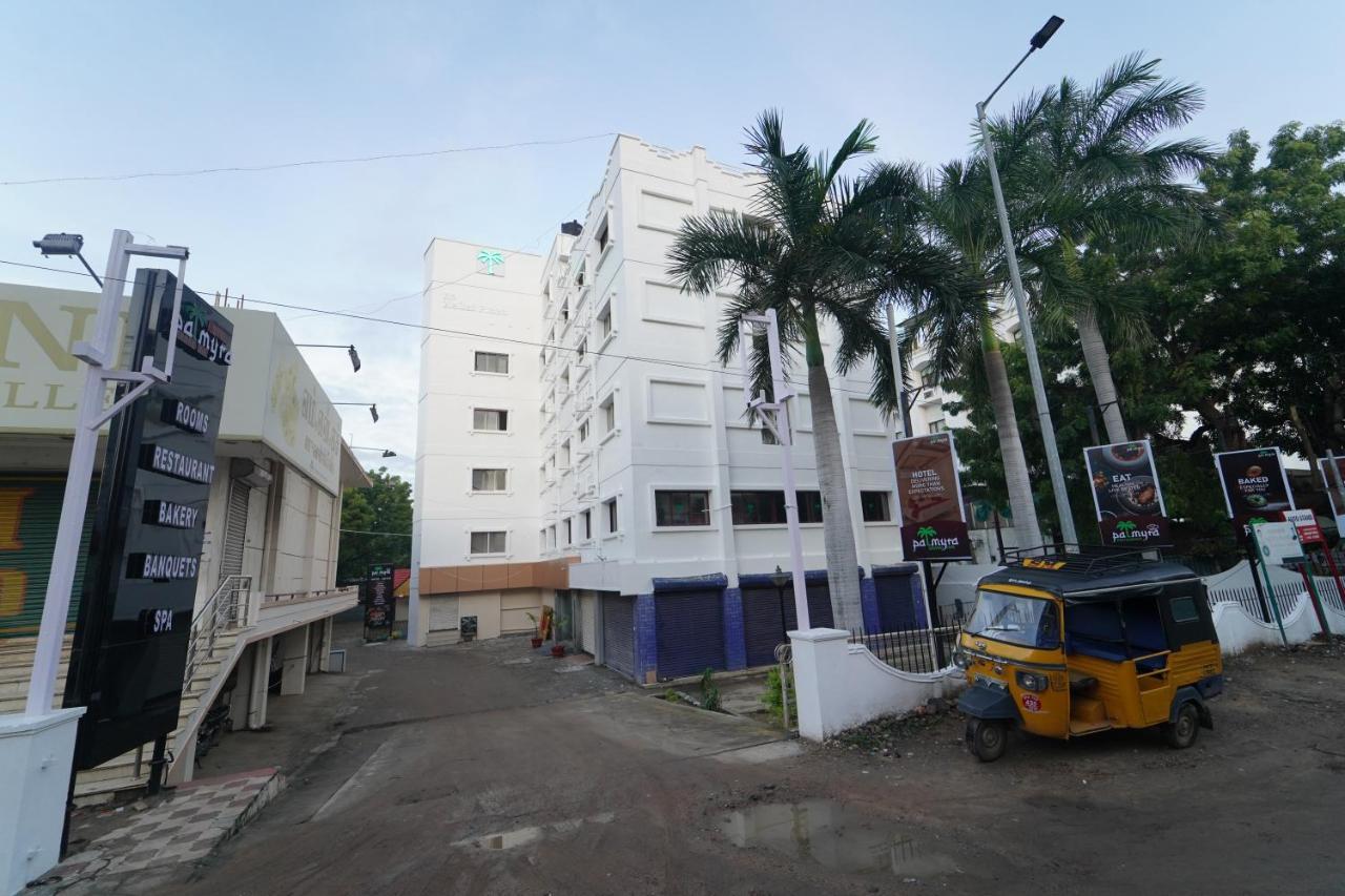 Hotel Palmyra Grand Inn Tirunelveli Exteriör bild